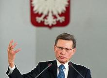 Dziś trzeba się skupić na zwiększeniu presji na główne siły polityczne w Polsce, by zdecydowały się wyłączyć z bieżącej walki politycznej zdrowie finansów publicznych. Warto byłoby nawiązać  do dobrych tradycji, kiedy 20 lat temu zgodę na ratowanie gospodarki otrzymaliśmy od wszystkich sił politycznych – powiedział w czwartek „Rz” prof. Leszek BalcerowiczBigger