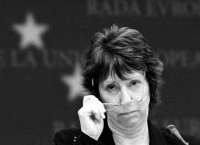Oczekiwania wobec Catherine Ashton i nowej unijnej służby dyplomatycznej nie są zbyt wysokie. Paradoksalnie dla budowy tej służby taka pozycja wyjściowa jest bardzo korzystna – uważa politologBigger
