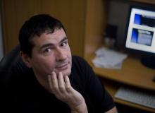 Jacek AdlerBigger