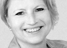 Cornelia PieperBigger