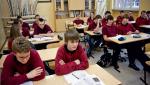 By dostać się do „trzynastki”, trzeba m.in. mieć średnią ocen 4,5 i to przez trzy lata gimnazjum