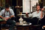 Słowne potyczki Sherlocka Holmesa (Robert Downey Jr) z doktorem Watsonem (Jude Law) to prawdziwa przyjemność dla uszu