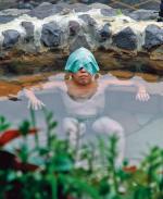Ciepłe źródła onsen pozwalają się relaksować