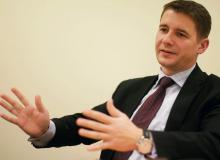 Norbert DąbrowskiBigger