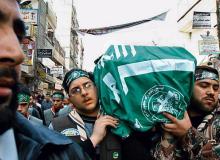 Mahmud al Mabuh został pochowany w Damaszku. W pogrzebie wzięły udział tysiące ludziBigger