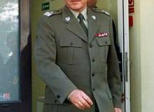 Gen. Marek Dukaczewski, prezes stowarzyszenia SowaBigger