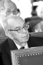 Krzysztof Skubiszewski (zdjęcie z 2005 roku)
