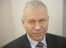 Marek JurekBigger