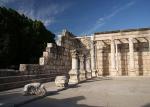 Ruiny synagogi w Kafarnaum