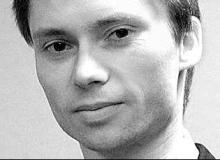 Tomasz ElbanowskiBigger