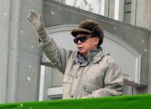 Kim Jong IlBigger