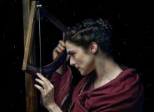 Hypatia (Rachel Weisz) staje się ofiarą krwawych rozgrywek o władzę w Aleksandrii. Film od piątku w kinach; 