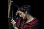 Hypatia (Rachel Weisz) staje się ofiarą krwawych rozgrywek o władzę w Aleksandrii. Film od piątku w kinach; 