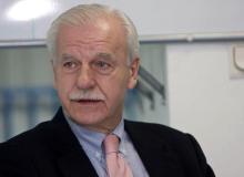 Andrzej OlechowskiBigger