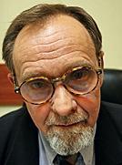 Michał ZielińskiBigger