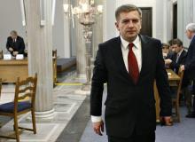 Bartosz ArłukowiczBigger