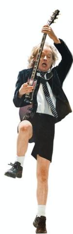 Gitarzysta AC/DC Angus Young podczas występu  w Lipsku, marzec  2009 r.
