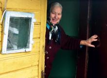 Na terenach, które przed 1939 r. należały do Polski, jest sporo starszych ludzi, którzy mogliby chcieć odzyskać polskie obywatelstwo. (Na zdjęciu: Teresa Siergiej  z wioski Kunieje na Białorusi)Bigger