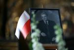 Portret Zbigniewa Wassermanna wystawiony w trakcie uroczystości pogrzebowych