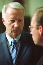 Gen. Sławomir Petelicki przypomina, że zgodnie z zasadami NATO polska delegacja powinna lecieć czterema samolotami