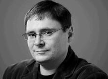 Tomasz P. TerlikowskiBigger