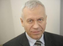 Marek JurekBigger