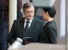 Bronisław Komorowski przed debatą prawyborcząBigger