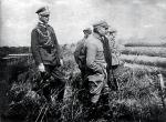 Naczelnik Państwa Józef Piłsudski na punkcie obserwacyjnym, Wileńszczyzna, 1919 rok  