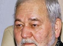 Prof. dr inż. Jan ChajdaBigger