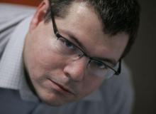 Dominik ZdortBigger