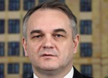 Waldemar PawlakBigger