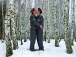 Blue Noses, Kissing policemen (An epoch of clemency), 2005; fotografia; courtesy of the artist and M&J Guelman Gallery
