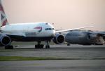 Samolot linii British Airways na warszawskim Okęciu