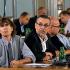 Publicysta Jacek Żakowski (drugi z lewej) ostrzegał, że projekt PO jest groźny, bo tworzy system jeszcze bardziej upartyjniający media publiczne 