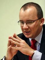 Dr Adam Bodnar jest wykładowcą w Zakładzie Praw Człowieka Wydziału Prawa i Administracji UW oraz sekretarzem zarządu Helsińskiej Fundacji Praw Człowieka  
