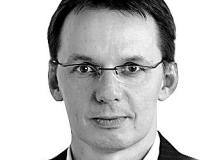 Igor JankeBigger