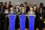 Przewodniczący PE Jerzy Buzek, Jose Barroso i przewodniczący Rady UE Herman Van Rompuy podczas corocznego spotkania z przedstawicielami kościołów i wyznań