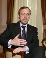 Bogdan Zdrojewski jest ministrem kultury  i dziedzictwa narodowego  od 16 listopada 2007 roku
