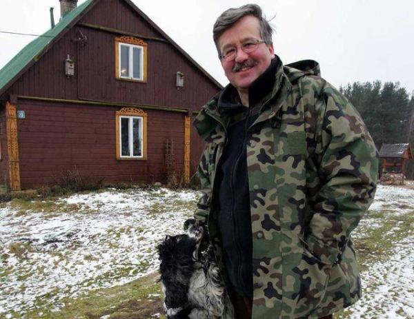 Bronisław Komorowski wiosną tego roku zawiesił strzelbę na kołku. Mówi, że to syn przekonał go do wybory bezkrwawych łowów - aparatem fotograficznym