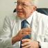 Prof. dr hab. med. Kazimierz Roszkowski-Śliż jest kierownikiem III Kliniki Chorób Płuc Instytutu Gruźlicy  i Chorób Płuc w Warszawie, konsultantem krajowym