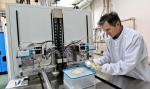 Instytut Technologii Materiałów Elektronicznych. Na zdj. dr Włodzimierz Strupiński