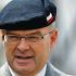 gen. broni Waldemar Skrzypczak  – były dowódca Wojsk Lądowych