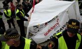 Solidarni 2010 ciągle przed Pałacem Prezydenckim