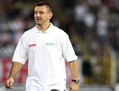 Adamek: Trenuję raz dziennie i czekam