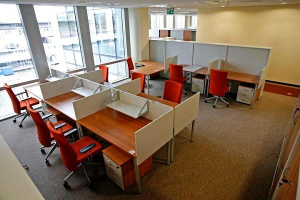 Z badania wynika, że typowy użytkownik biura coworkingowego to mężczyzna w wieku 26 – 30 lat z wyższym wykształceniem