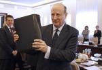 Minister finansów Jacek Rostowski na majowym posiedzeniu rządu w sprawie projektu budżetu na 2012 rok