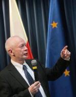 Michał Boni to pierwszy minister odpowiedzialny za cyfryzację