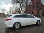 Auto mierzy 4770 mm długości. W środku nie brakuje miejsca dla pasażerów i bagaży  