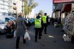 Od dziś strażnicy miejscy będą wystawiać mandaty za nielegalny handel na ulicy