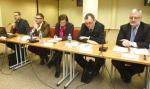 Ks. Dariusz Walencik, Jarosław Makowski, Ewa K. Czaczkowska, Paweł Borecki, Marcin Przeciszewski podczas debaty w 